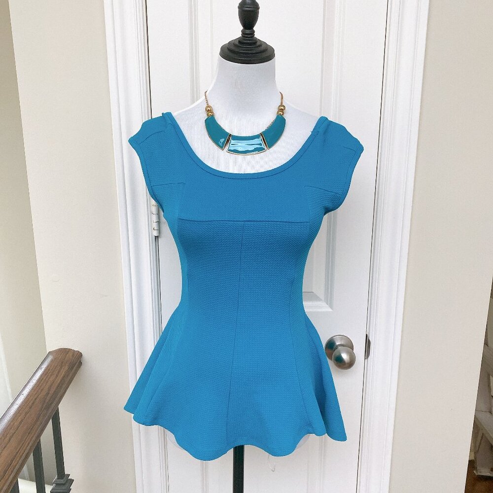 New turquoise Blue green Peplum Blouse shirt top with detachable necklace